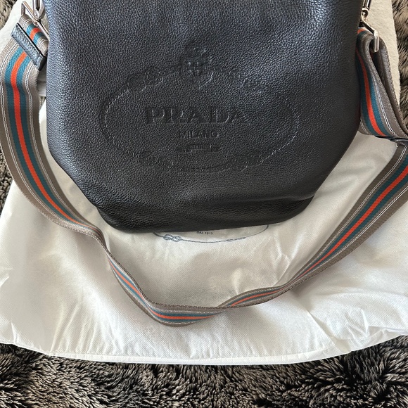 Prada Handbage - Picture 1 of 5